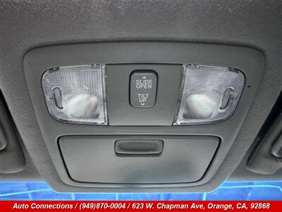 2004 Toyota 4Runner SR5   - Photo 17 - Orange, CA 92868