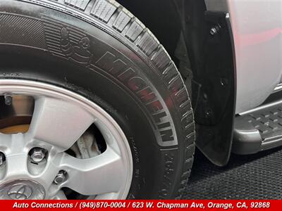 2004 Toyota 4Runner SR5   - Photo 29 - Orange, CA 92868