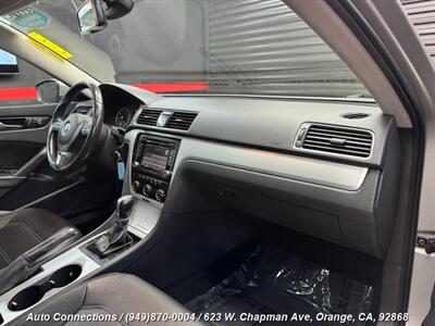 2013 Volkswagen Passat SE PZEV   - Photo 10 - Orange, CA 92868