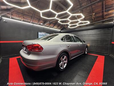 2013 Volkswagen Passat SE PZEV   - Photo 3 - Orange, CA 92868