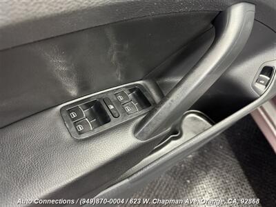 2013 Volkswagen Passat SE PZEV   - Photo 22 - Orange, CA 92868