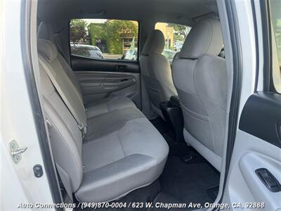 2013 Toyota Tacoma V6   - Photo 8 - Orange, CA 92868