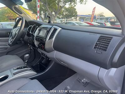 2013 Toyota Tacoma V6   - Photo 11 - Orange, CA 92868