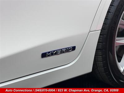 2014 Lexus CT 200h   - Photo 26 - Orange, CA 92868