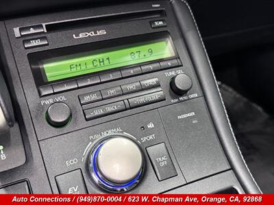 2014 Lexus CT 200h   - Photo 15 - Orange, CA 92868