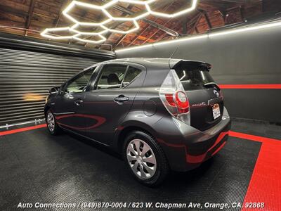 2014 Toyota Prius c Three   - Photo 4 - Orange, CA 92868