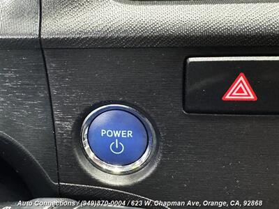 2014 Toyota Prius c Three   - Photo 18 - Orange, CA 92868