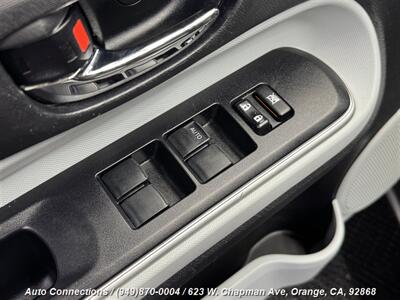 2014 Toyota Prius c Three   - Photo 22 - Orange, CA 92868