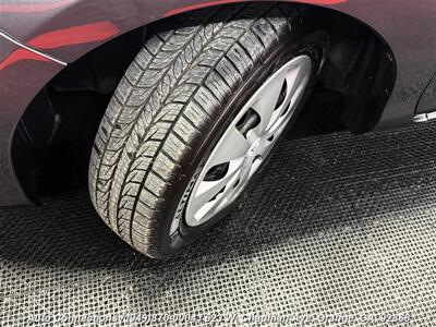 2014 Toyota Prius c Three   - Photo 32 - Orange, CA 92868