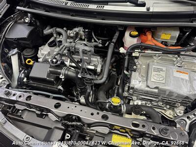 2014 Toyota Prius c Three   - Photo 25 - Orange, CA 92868