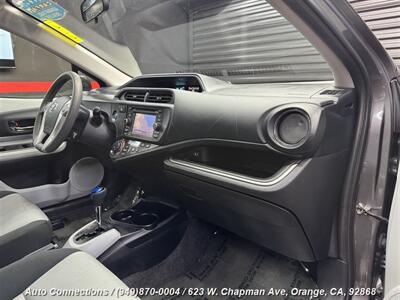 2014 Toyota Prius c Three   - Photo 10 - Orange, CA 92868