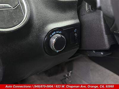 2011 Chevrolet Camaro LT - Photo 19 - Orange, CA 92868