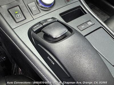 2013 Lexus CT 200h   - Photo 15 - Orange, CA 92868