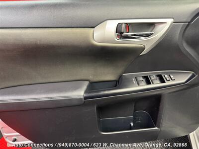 2013 Lexus CT 200h   - Photo 26 - Orange, CA 92868