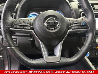 2018 Nissan LEAF SV   - Photo 13 - Orange, CA 92868