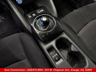 2018 Nissan LEAF SV   - Photo 16 - Orange, CA 92868