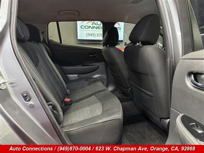 2018 Nissan LEAF SV   - Photo 8 - Orange, CA 92868