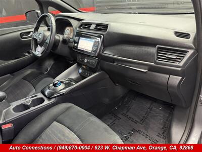 2018 Nissan LEAF SV   - Photo 10 - Orange, CA 92868