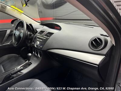 2010 Mazda Mazda3 i Sport   - Photo 11 - Orange, CA 92868