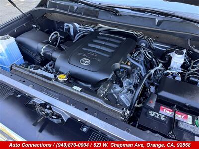 2017 Toyota Tundra SR5   - Photo 24 - Orange, CA 92868