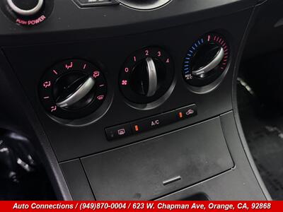 2012 Mazda Mazda3 i Sport - Photo 14 - Orange, CA 92868