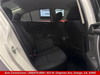 2012 Mazda Mazda3 i Sport - Photo 8 - Orange, CA 92868