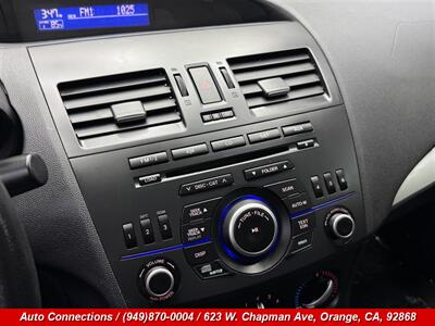 2012 Mazda Mazda3 i Sport - Photo 15 - Orange, CA 92868