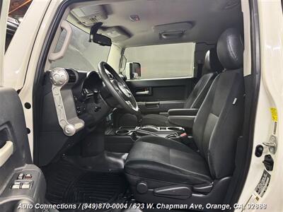 2010 Toyota FJ Cruiser   - Photo 6 - Orange, CA 92868