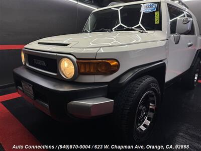 2010 Toyota FJ Cruiser   - Photo 24 - Orange, CA 92868