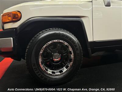 2010 Toyota FJ Cruiser   - Photo 26 - Orange, CA 92868