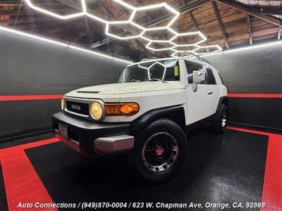 2010 Toyota FJ Cruiser   - Photo 2 - Orange, CA 92868