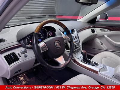 2010 Cadillac CTS 3.0L   - Photo 11 - Orange, CA 92868