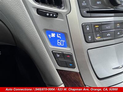 2010 Cadillac CTS 3.0L   - Photo 16 - Orange, CA 92868