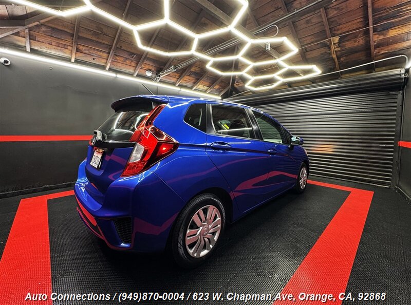 2015 Honda Fit LX photo 3
