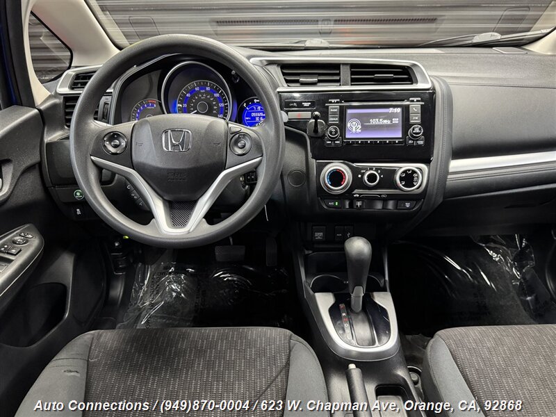 2015 Honda Fit LX photo 11