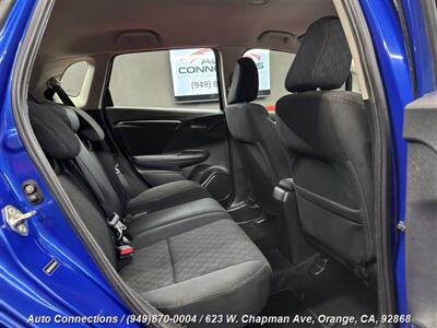 2015 Honda Fit LX   - Photo 8 - Orange, CA 92868