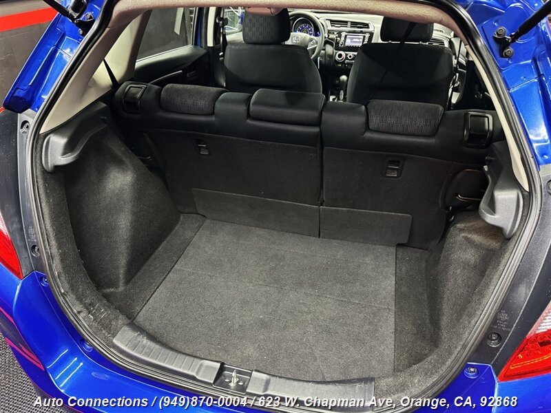 2015 Honda Fit LX photo 19