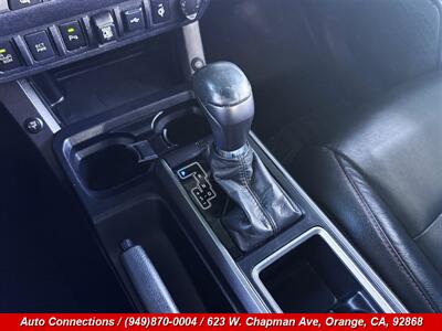 2017 Toyota Tacoma TRD Off-Road   - Photo 14 - Orange, CA 92868