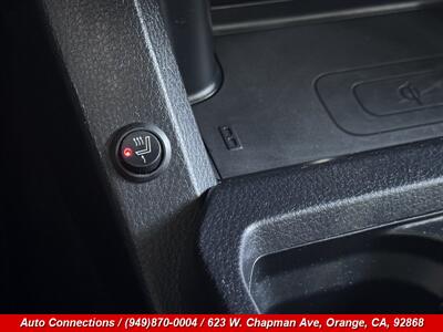 2017 Toyota Tacoma TRD Off-Road   - Photo 15 - Orange, CA 92868