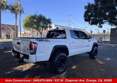 2017 Toyota Tacoma TRD Off-Road   - Photo 3 - Orange, CA 92868
