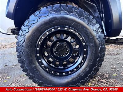 2017 Toyota Tacoma TRD Off-Road   - Photo 41 - Orange, CA 92868