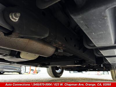 2009 Cadillac Escalade   - Photo 27 - Orange, CA 92868