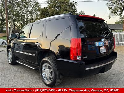 2009 Cadillac Escalade   - Photo 4 - Orange, CA 92868