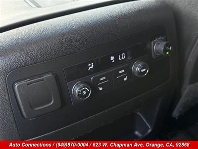 2019 Chevrolet Tahoe LT - Photo 26 - Orange, CA 92868