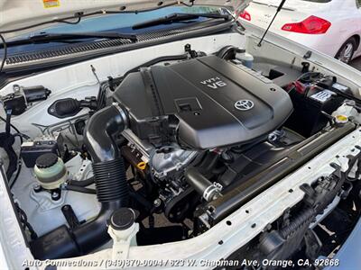 2006 Toyota Tundra   - Photo 16 - Orange, CA 92868