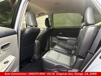 2014 Toyota Prius v Five - Photo 9 - Orange, CA 92868