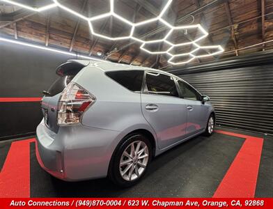 2014 Toyota Prius v Five - Photo 3 - Orange, CA 92868