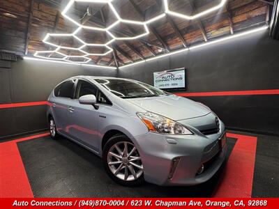 2014 Toyota Prius v Five - Photo 1 - Orange, CA 92868