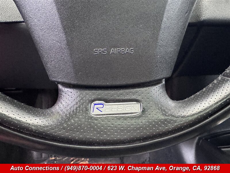 2013 Volvo C30 T5 R-Design - Photo 13 - Orange, CA 92868
