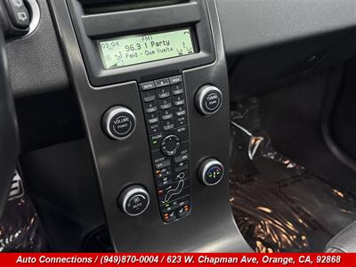 2013 Volvo C30 T5 R-Design - Photo 15 - Orange, CA 92868